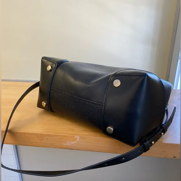 Michael Kors Mercer Gallery Medium Leather Satchel